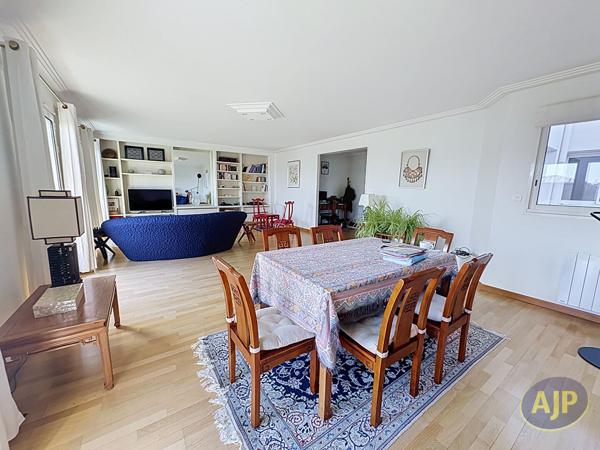 Location appartement Nantes : 1 800 € - AJP Immobilier Nantes Ouest