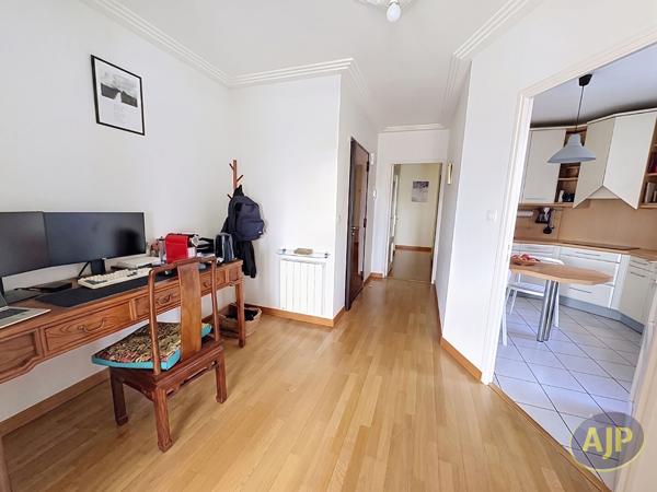 Location appartement Nantes : 1 800 € - AJP Immobilier Nantes Ouest