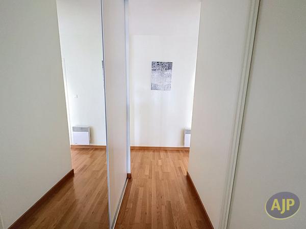 Location appartement Nantes : 1 800 € - AJP Immobilier Nantes Ouest