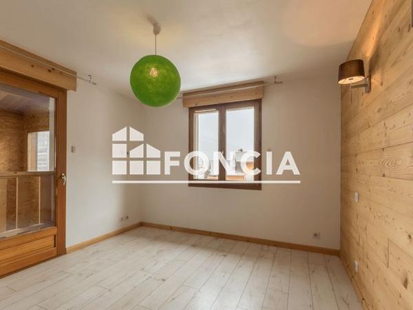 À vendre Appartement 4 pièces 126 m² - La Salle-les-alpes 05240