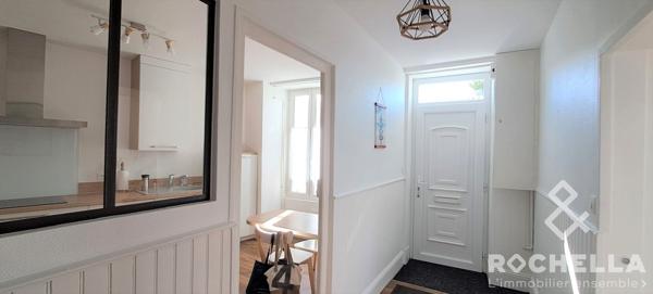 Maison ancienne de 108 m2 entièrement rénovée avec extérieur au calme
