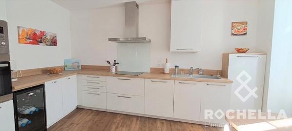 Maison ancienne de 108 m2 entièrement rénovée avec extérieur au calme