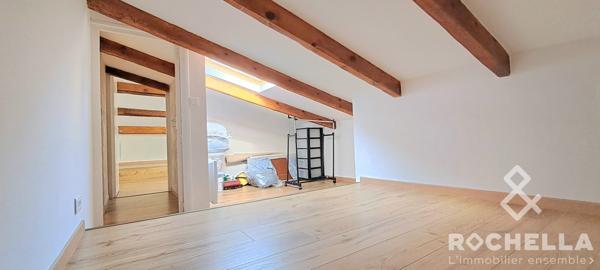 Maison ancienne de 108 m2 entièrement rénovée avec extérieur au calme