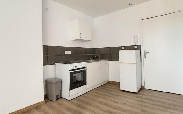 Appartement à louer    2 pièces •  Tournon-sur-Rhône