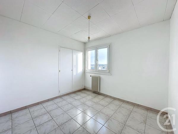 appartement à vendre  3 pièces - 55,75 m2 SOCHAUX - 25