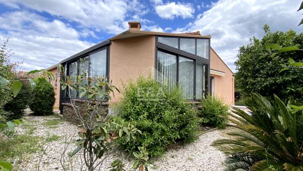A VENDRE - LE BOULOU - MAISON PLAIN PIED, 4 FACES AVEC PISCINE