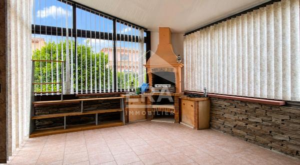 A VENDRE - LE BOULOU - MAISON PLAIN PIED, 4 FACES AVEC PISCINE