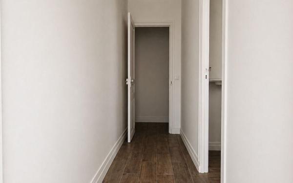 Appartement à vendre    2 pièces • 43,02 m2 Montreuil