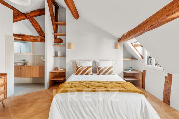 Duplex d'architecte avec terrasse au coeur du Quartier Latin