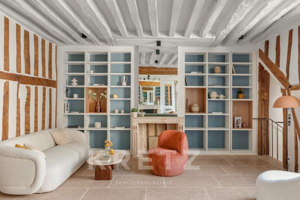 Duplex d'architecte avec terrasse au coeur du Quartier Latin