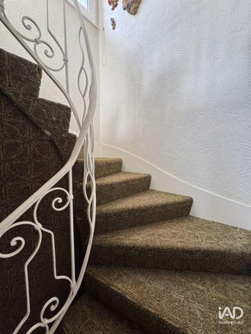 Maison à vendre 5 pièces 174 m² Feurs