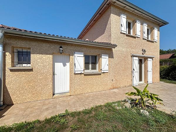 Maison de 105m2, 4 chambres, terrain de 730m2 au calme sur le secteur de Saint Vulbas