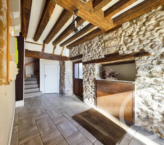 Immeuble à vendre  123 m2 MACHAULT - 77