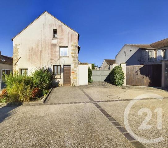 Immeuble à vendre  123 m2 MACHAULT - 77