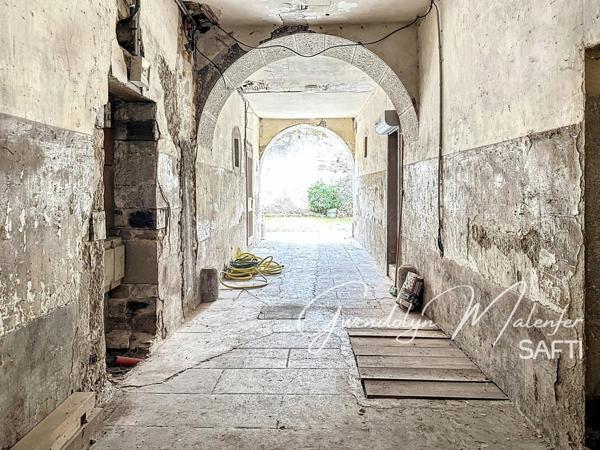 IMMEUBLE A VENDRE - CENTRE DE QUINGEY