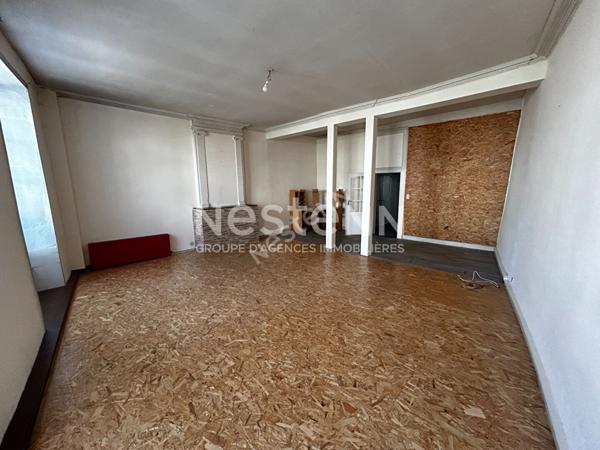 Local Commercial + Appartements au Coeur de Nontron avec Jardin (investissement)