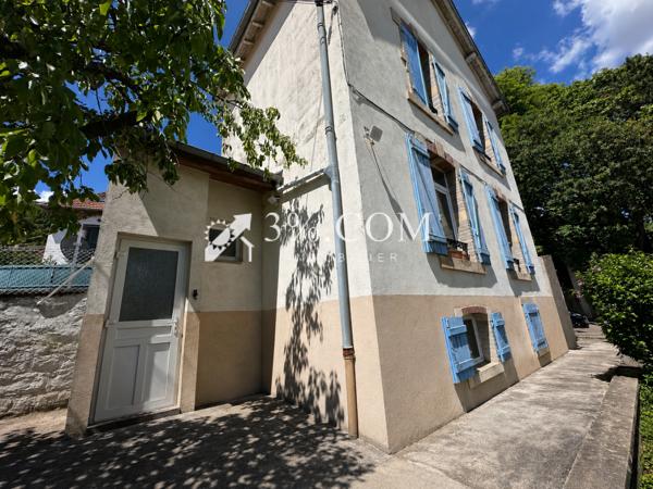 Maison
                                                                                                                                                                                                                                                                                                                        4 pièce(s)                                                                                                                                                                                                          2 chambre(s)                                                                                                                                                                                                          85  m²
