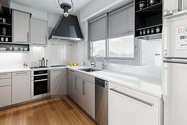 A 11 min du RER, T3 au dernier étage avec terrasse plein sud au calme