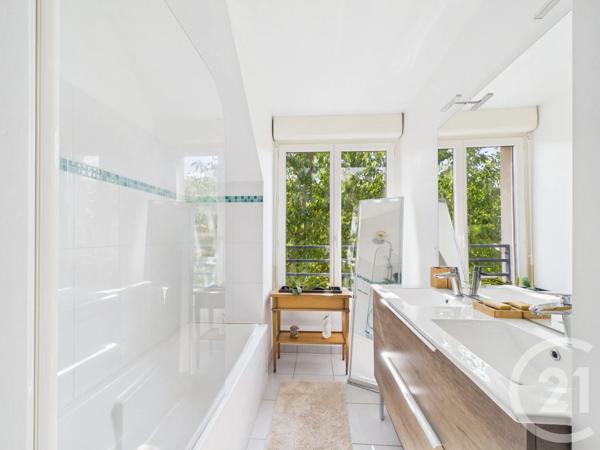 Maison à vendre  5 pièces - 102,33 m 2   LE COUDRAY  - 28