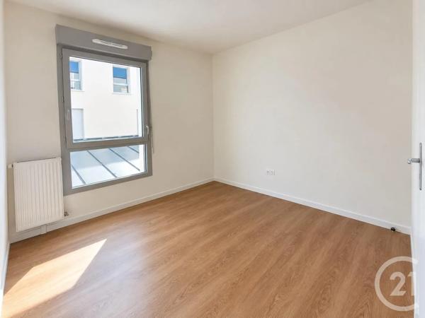 Appartement F3 à vendre  3 pièces - 69,47 m 2   CHARTRES  - 28