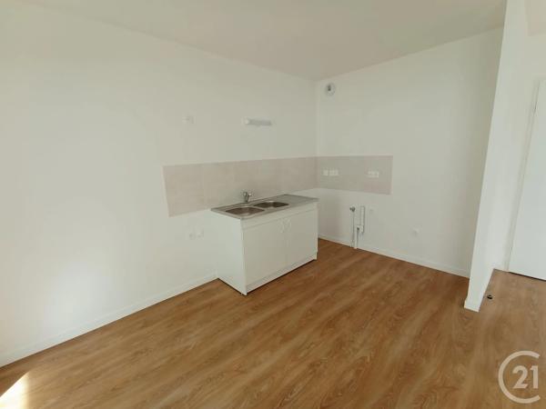 Appartement F3 à vendre  3 pièces - 69,47 m 2   CHARTRES  - 28