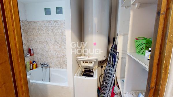 Appartement T3 - 52 m2 - Balcon - cave - pkg libre