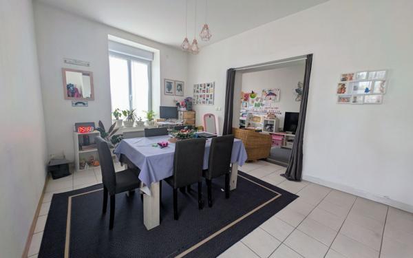 Maison à vendre    4 pièces •  Crouttes-sur-Marne