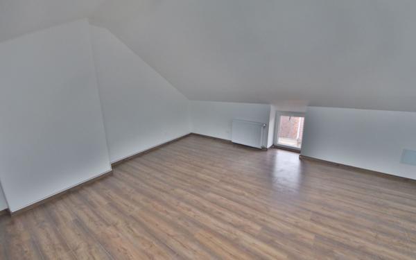 Maison à vendre    4 pièces • 76 m2 Condé-en-Brie