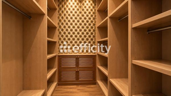Appartement
         1 pièce
        - 30 m² 299 000 € *