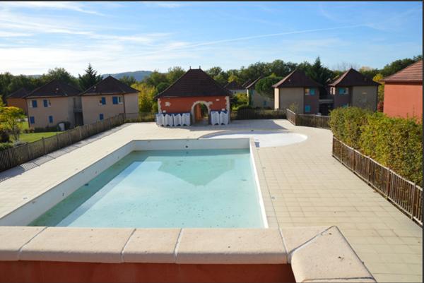 Appartement T3 avec terrasse et vue rivière dans résidence sécurisée