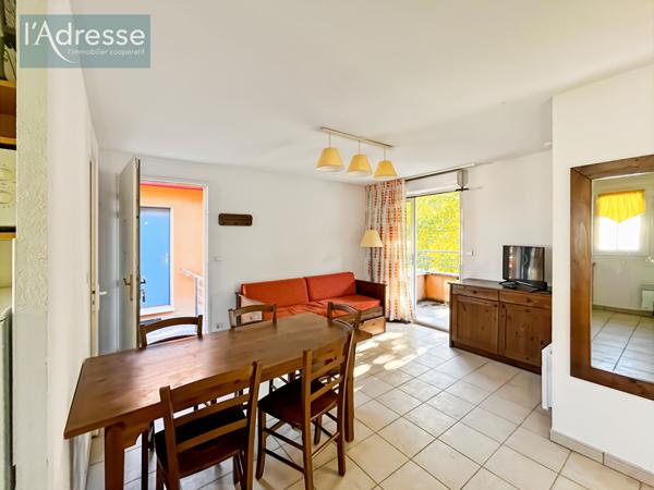 Appartement T3 avec terrasse et vue rivière dans résidence sécurisée