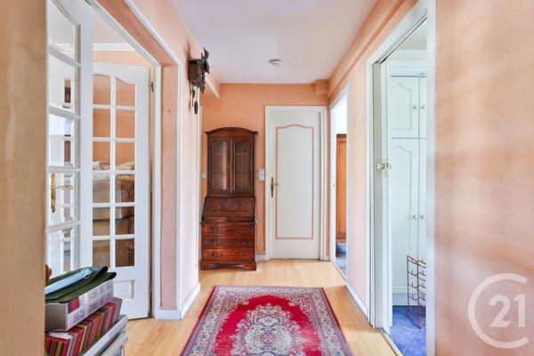 Appartement F3 à vendre  3 pièces - 66,67 m 2   LA COURNEUVE  - 93