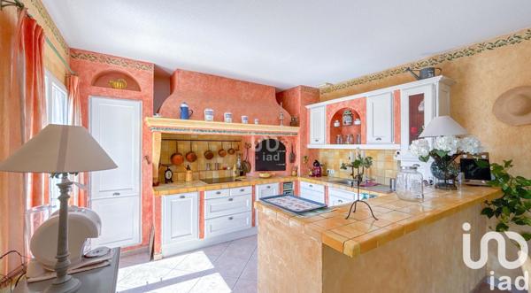 Maison à vendre 5 pièces 152 m² Saint-Raphaël