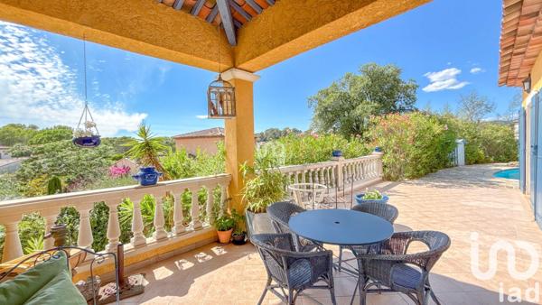 Maison à vendre 5 pièces 152 m² Saint-Raphaël