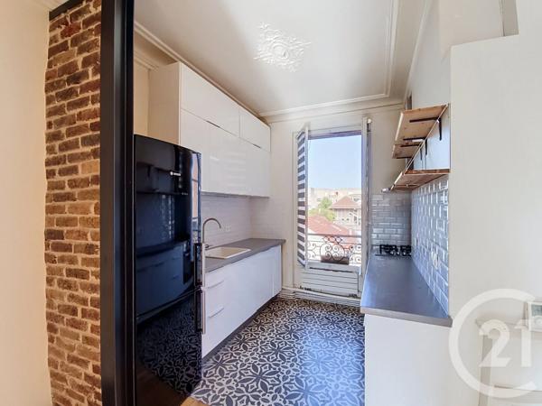 Appartement F3 à vendre  3 pièces - 62,20 m 2   ST DENIS  - 93
