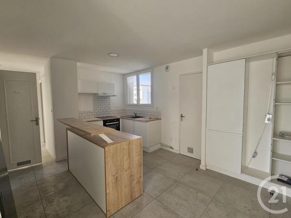 Appartement F3 à vendre  3 pièces - 77,24 m2 MONTLUCON - 03