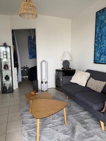 AYTRE T1 bis avec terrasse- Proche La Rochelle- Investissement locatif