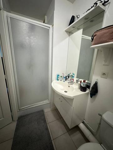 AYTRE T1 bis avec terrasse- Proche La Rochelle- Investissement locatif