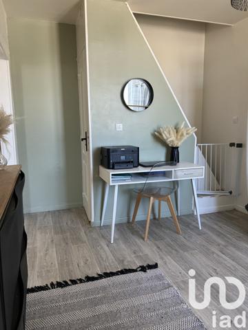 Maison 2 pièces de 48 m² à Lunery (18400)