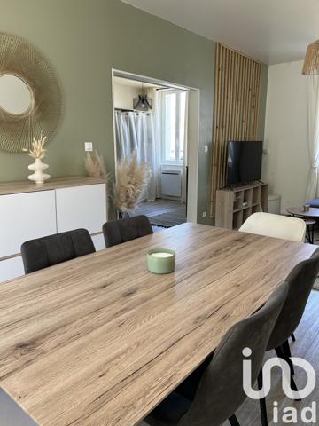 Maison 2 pièces de 48 m² à Lunery (18400)