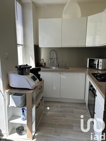 Maison 2 pièces de 48 m² à Lunery (18400)