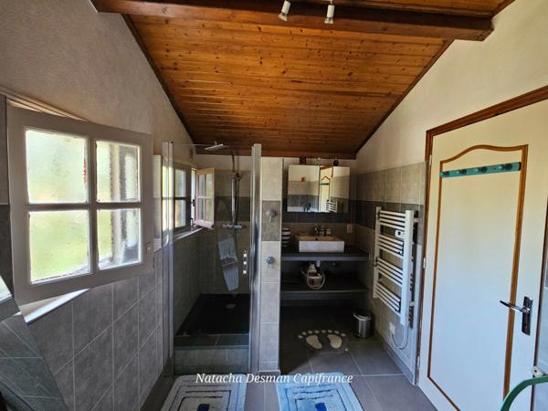 Vente à Terme - Ensemble immobilier ( maison+ appartement+ chalet+ garage+ terrain) LE VERDON SUR MER (33) IDEAL INVESTISSMENT LOCATIF