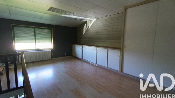 Immeuble à vendre 404 m² Saint-Sauvant