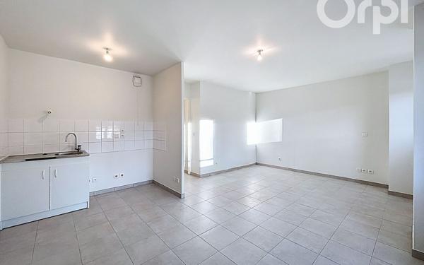 Appartement à vendre    1 pièce • 30,68 m2 Vétraz-Monthoux