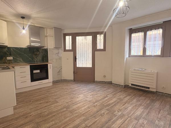 Appartement 2 pièces rénové au coeur de Cagnes sur mer