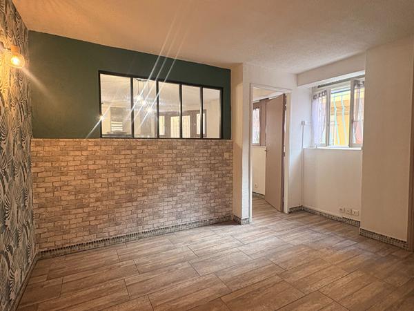 Appartement 2 pièces rénové au coeur de Cagnes sur mer