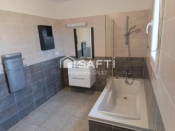 Maison avec jardin associant performance et charme prêts à vivre !