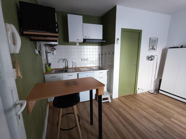 STUDIO MEUBLÉ EN CENTRE VILLE - Castelnaudary (11400)