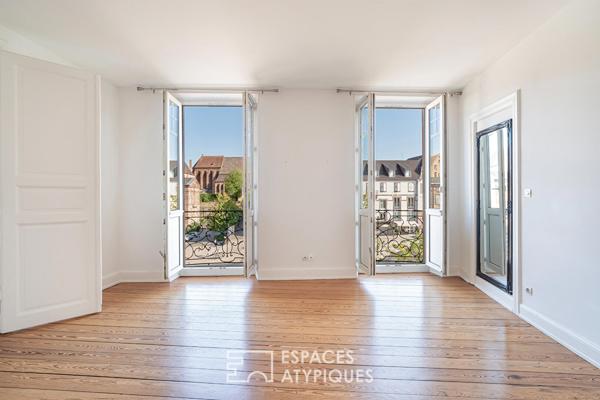 Appartement bourgeois avec vue sur le château des Rohan