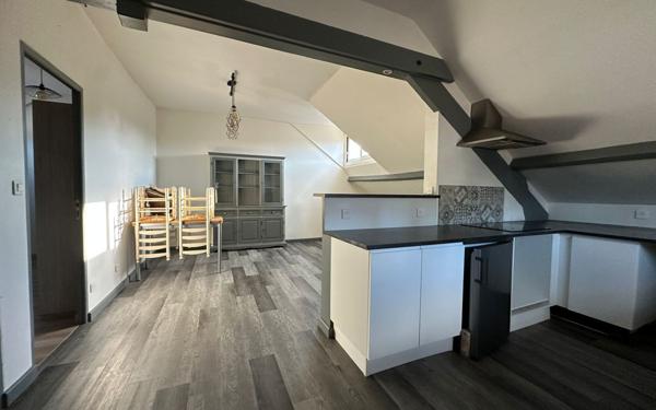 Appartement à louer    2 pièces • 30 m2 Étampes